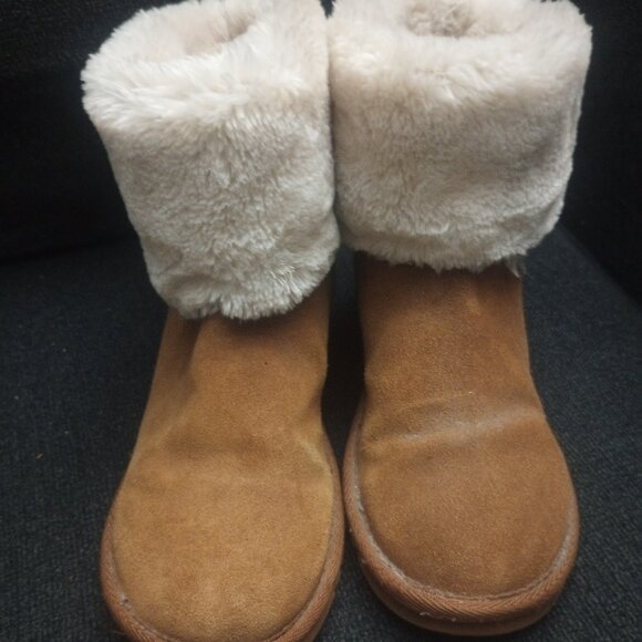 Sketchers Boots - Picture 5 of 5